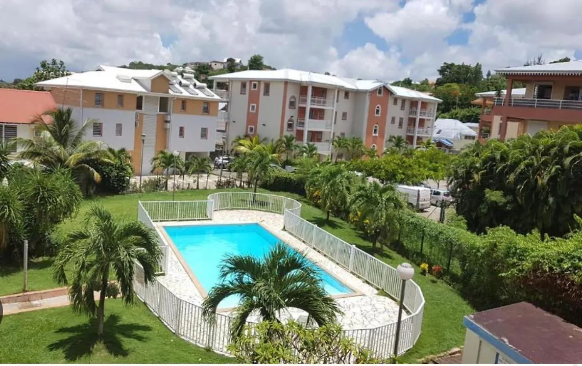 Apartment Vacances Anse Mitan - Plage Piscine Restaurants Les Trois-Ilets